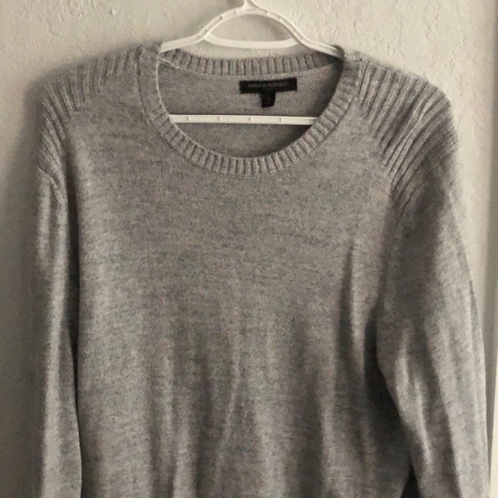 LG Banana Republic Sweater
